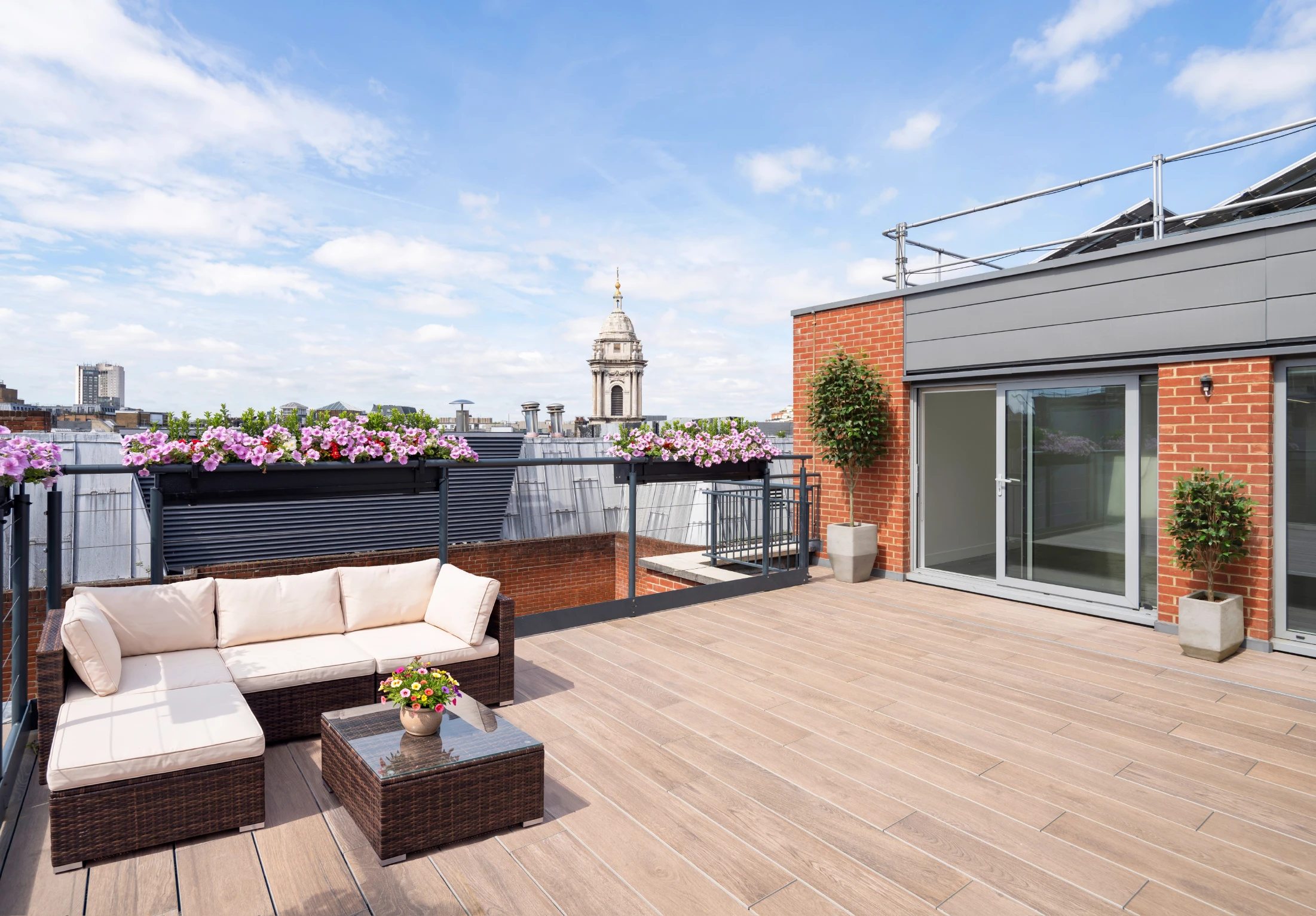5th floor terrace